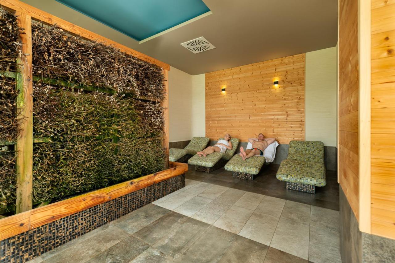 Terma Slowacki Resort Medical Spa Busko-Zdrój Dış mekan fotoğraf