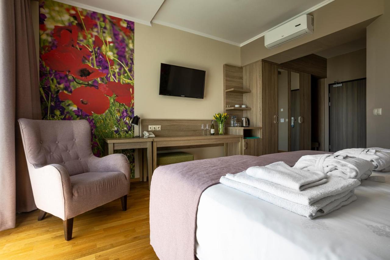Terma Slowacki Resort Medical Spa Busko-Zdrój Dış mekan fotoğraf